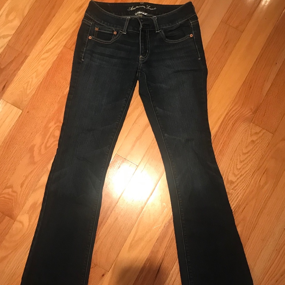 American Eagle Jeans Size 6 long Super Stretch
